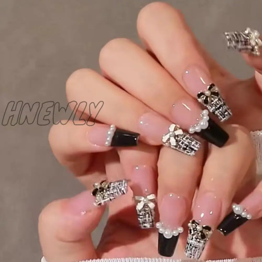 24Pcs Wearable Pink Press On Fake Nails Tips With Glue False Nails Design Butterfly Lovely Girl