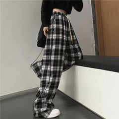 pantsparadises Oversize Women Sweatpants Fashion Black Plaid Casual Pants Baggy Elastic Waist Pockets Student Unisex Hip Hop Loose Trousers