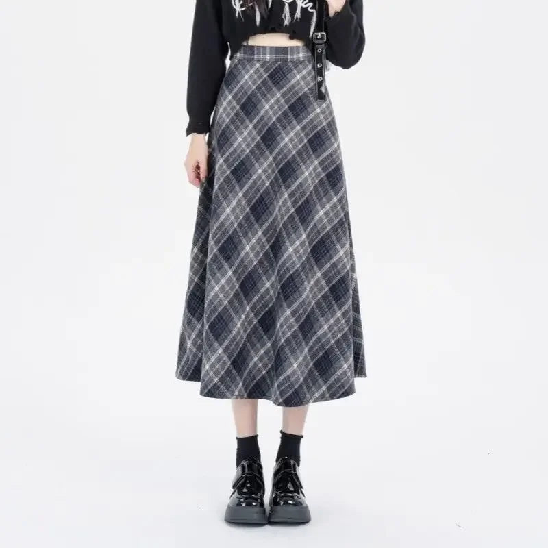 pantsparadises Vintage Plaid Skirt Women Preppy Style Autumn Winter Long Skirts Retro High Waist Streetwear Casual A-line Midi Skirts