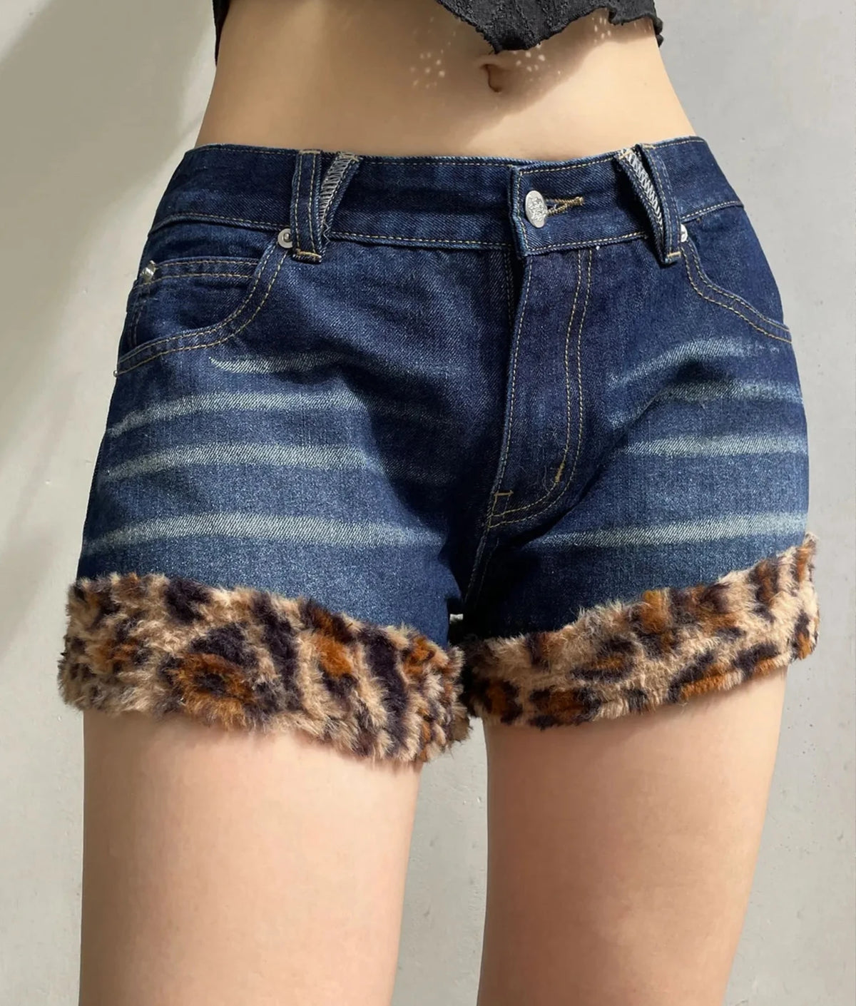 Retro Leopard Print Patchwork Shorts Y2k Streetwear Slim Jean Pants Low Rise Buttons Fashion Short Pants New Trousers