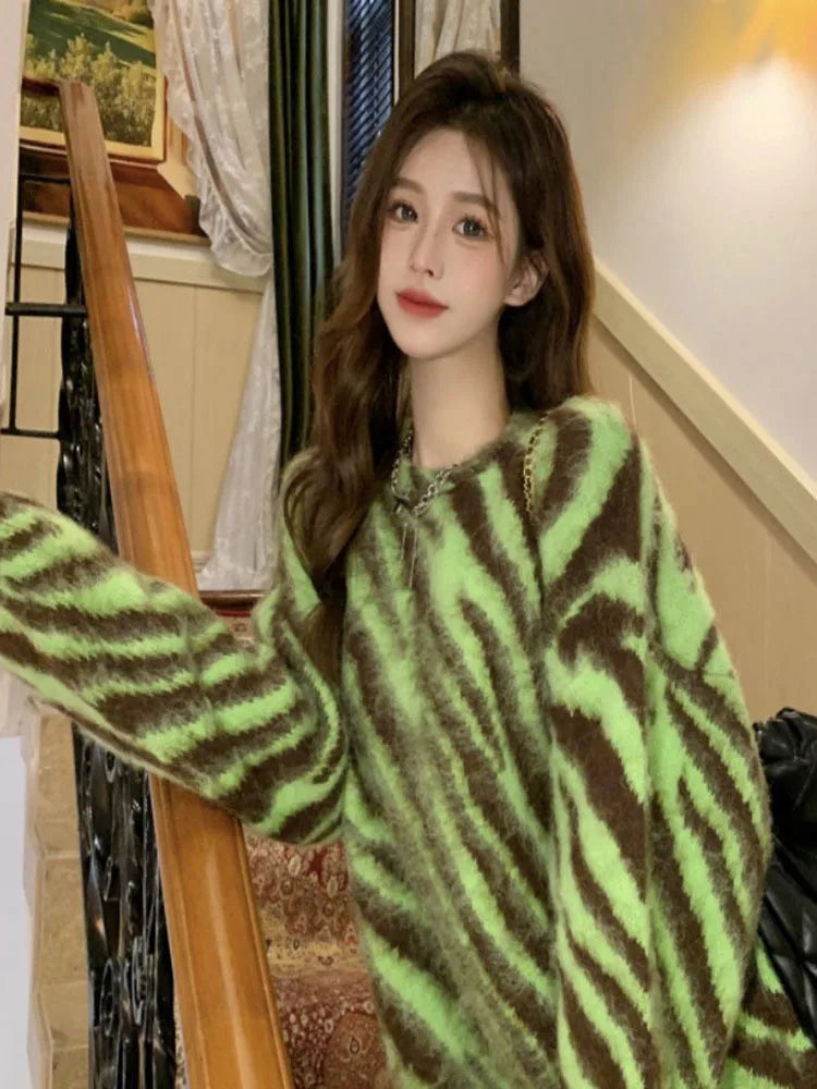 pantsparadises Women's Clothes Sweater Loose Korean Fashion Leisure Green Crew Neck Tiger Stripes Pullover Long Sleeves Knitting Autumn Tops