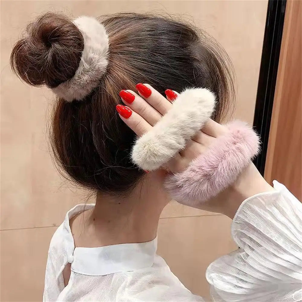 pantsparadises Winter Fluffy Fur Elastic Hair Bands Hair Rings For Women Girls Plush Hair Ropes Hairwear Rubber Band Hair Loop Hair Accessories