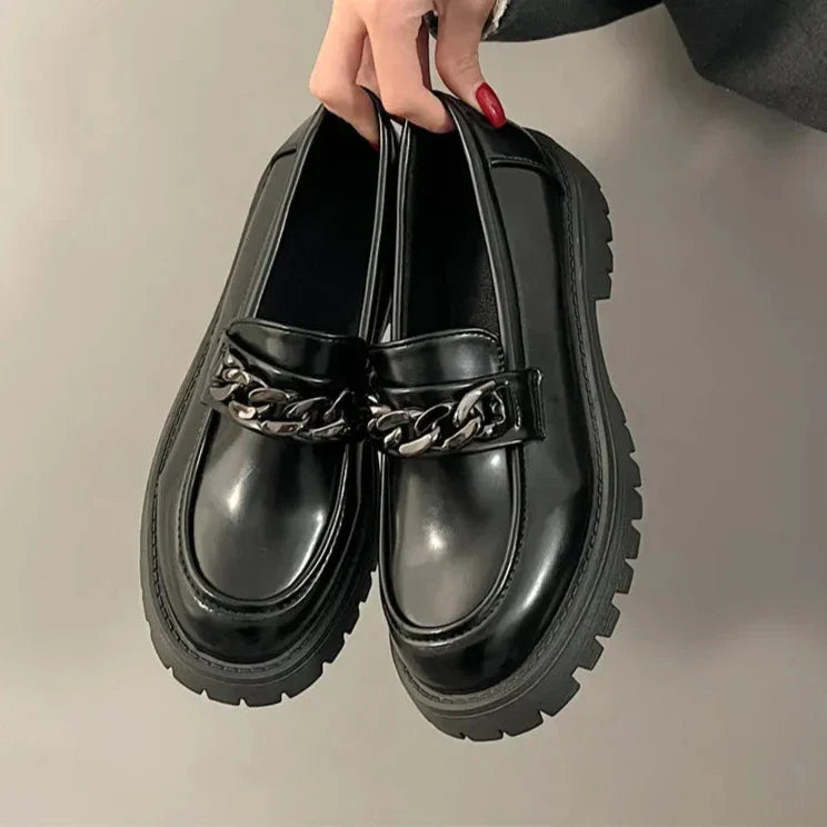 pantsparadises Chunky Heel Platform Metal Chain loafers Women Pumps Black round toe small leather shoes Female Casual Retro JK Uniform shoes