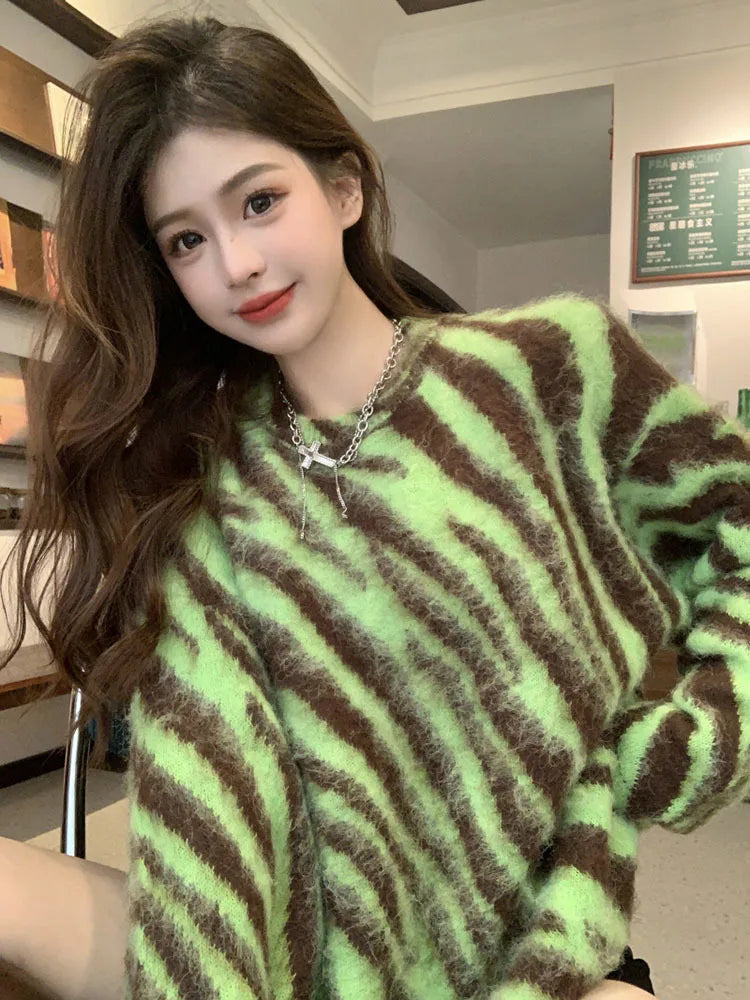 pantsparadises Women's Clothes Sweater Loose Korean Fashion Leisure Green Crew Neck Tiger Stripes Pullover Long Sleeves Knitting Autumn Tops