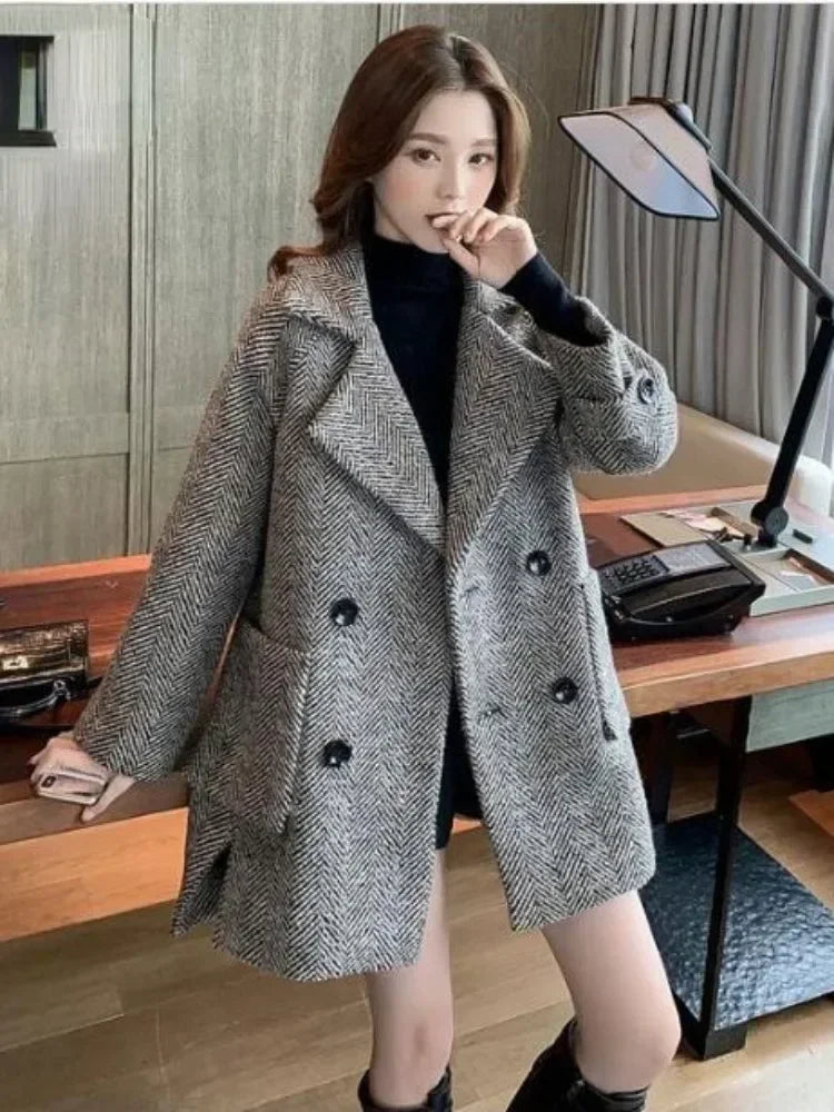 pantsparadises Women's Wool Coat New Vintage Loose Button Coats and Jackets Women Thickening Warm Fashion Long Sleeved Coats for Women Coat