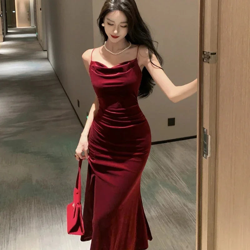 pantsparadises DRESS TO IMPRESS Vintage Sexy Club Prom Red Dresses for Women Spaghetti Strap Slit Velvet Dress Beach Bandage Bodycon Midi Dress Party Elegant