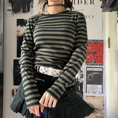 pantsparadises y2k Women T Shirt Streetwear Striped Long Sleeve T-Shirt Pullover Tops Teen Girl T-Shirt 2000s Aesthetic Gothic Clothes