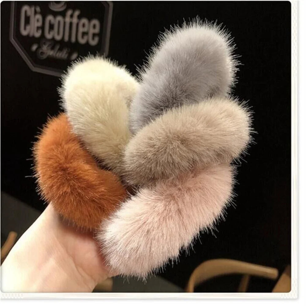 pantsparadises Winter Fluffy Fur Elastic Hair Bands Hair Rings For Women Girls Plush Hair Ropes Hairwear Rubber Band Hair Loop Hair Accessories