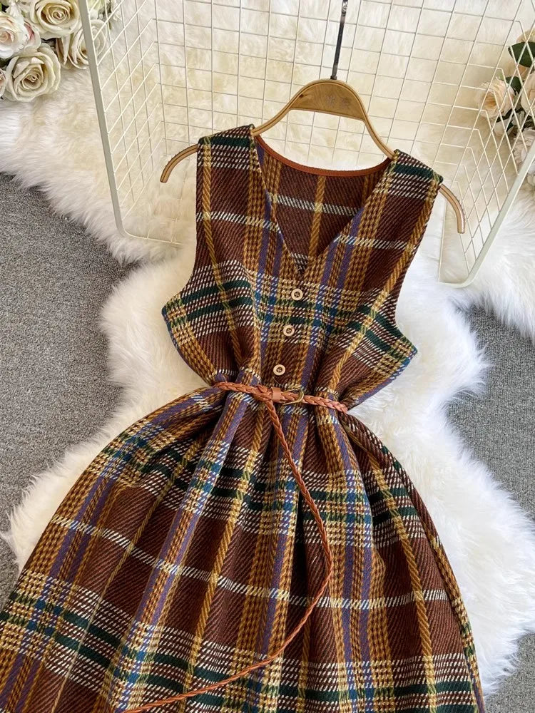 pantsparadises Autumn Winter Plaid Woolen Dress Women Vintage V Neck Sleeveless Long Dress With Belt Streetwear Sundress