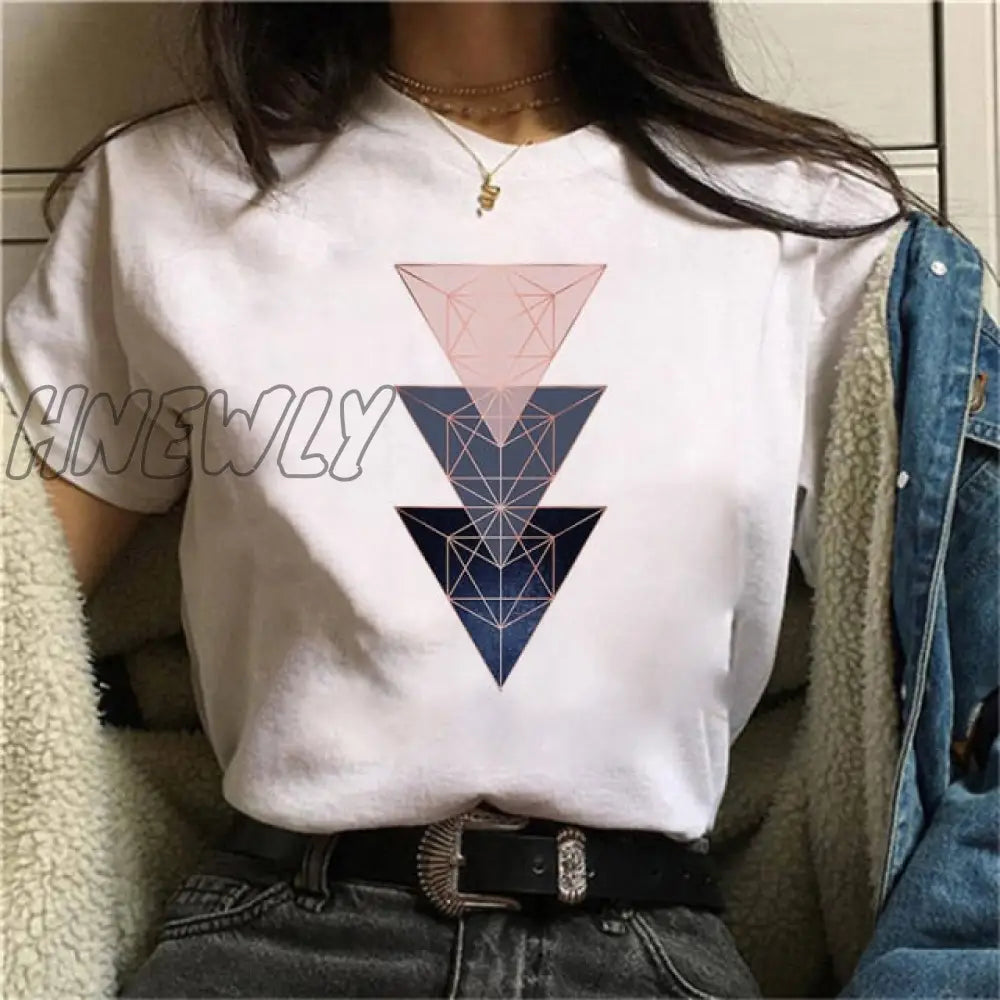 Beautiful Geometry Printed T Shirt Women 90S Graphic T - Shirt Harajuku Tops Tee Cute Short Sleeve