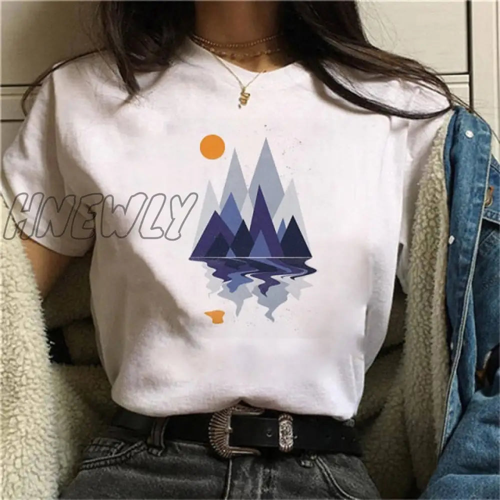 Beautiful Geometry Printed T Shirt Women 90S Graphic T - Shirt Harajuku Tops Tee Cute Short Sleeve