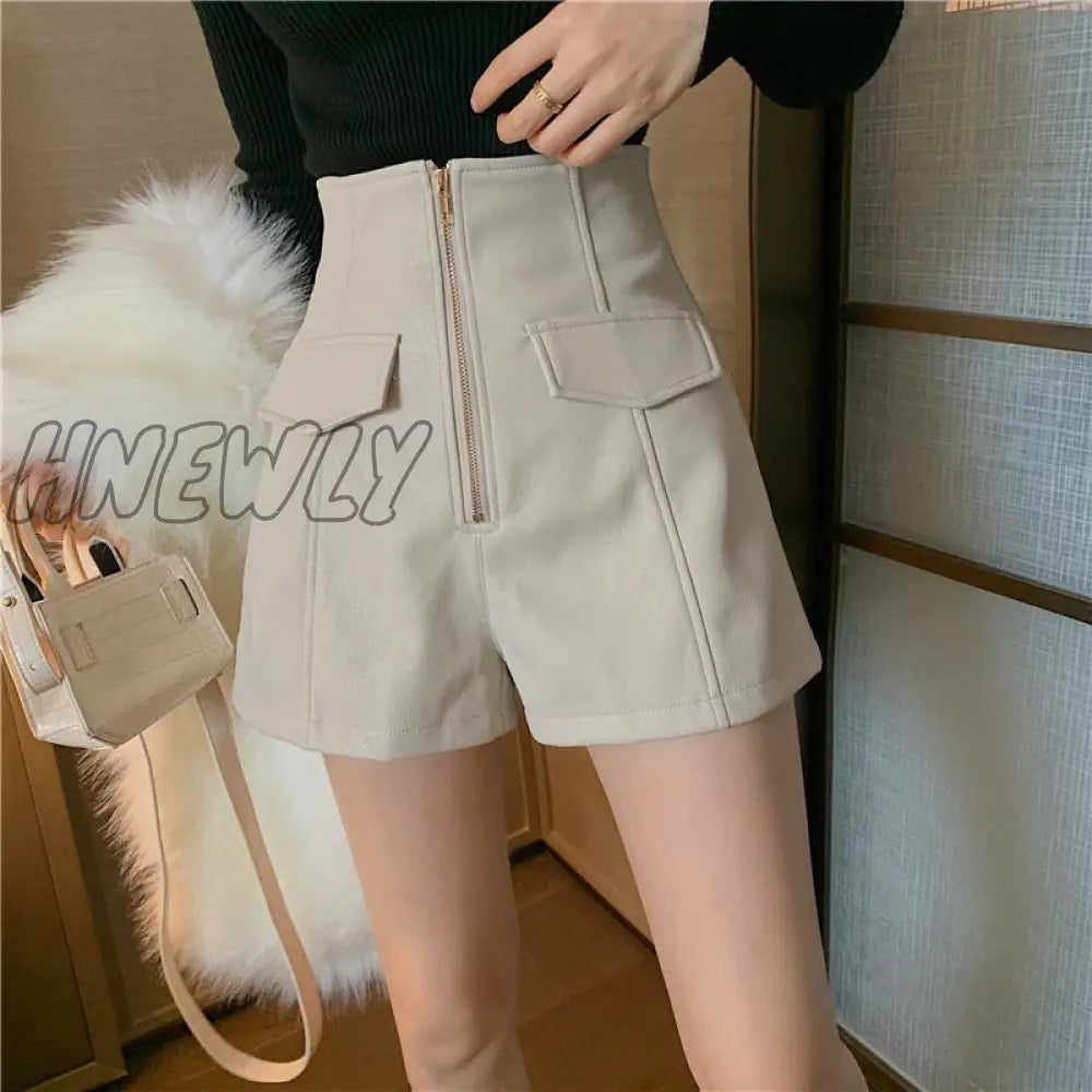 Spring Autumn Pu Shorts Women Casual Loose High Waist Leather Ies All Match Zipper Black White Wide