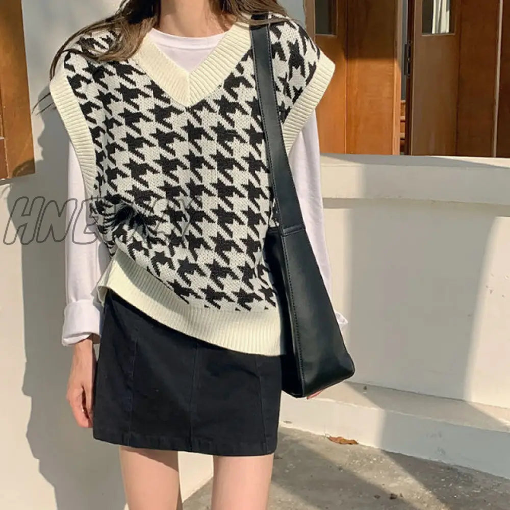 Women Sweater Vest Autumn Houndstooth Plaid V - Neck Sleeveless Knitted Vintage Loose Oversized