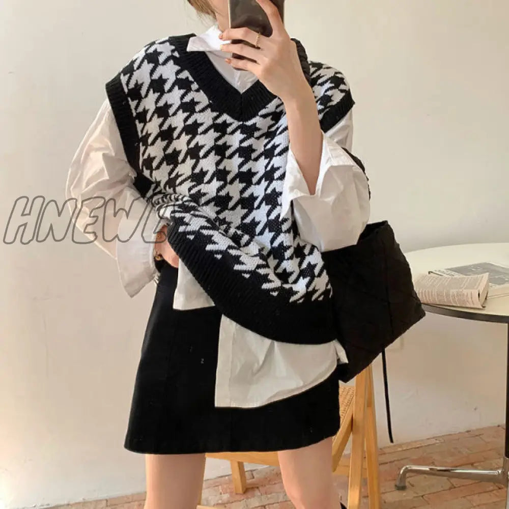 Women Sweater Vest Autumn Houndstooth Plaid V - Neck Sleeveless Knitted Vintage Loose Oversized